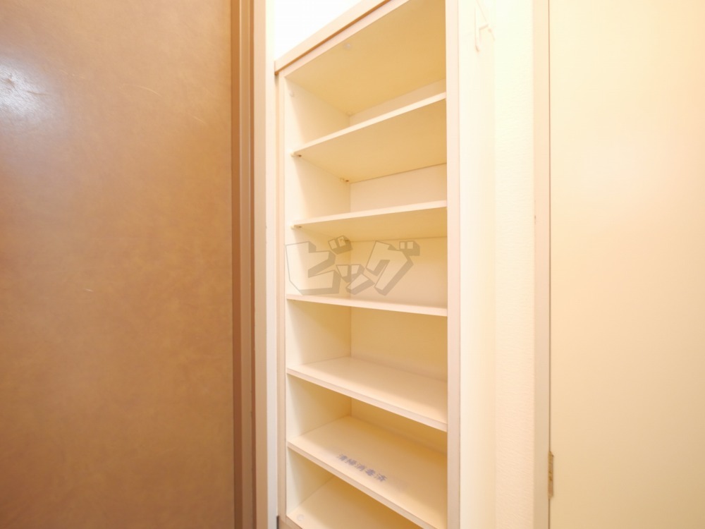 玄関収納
