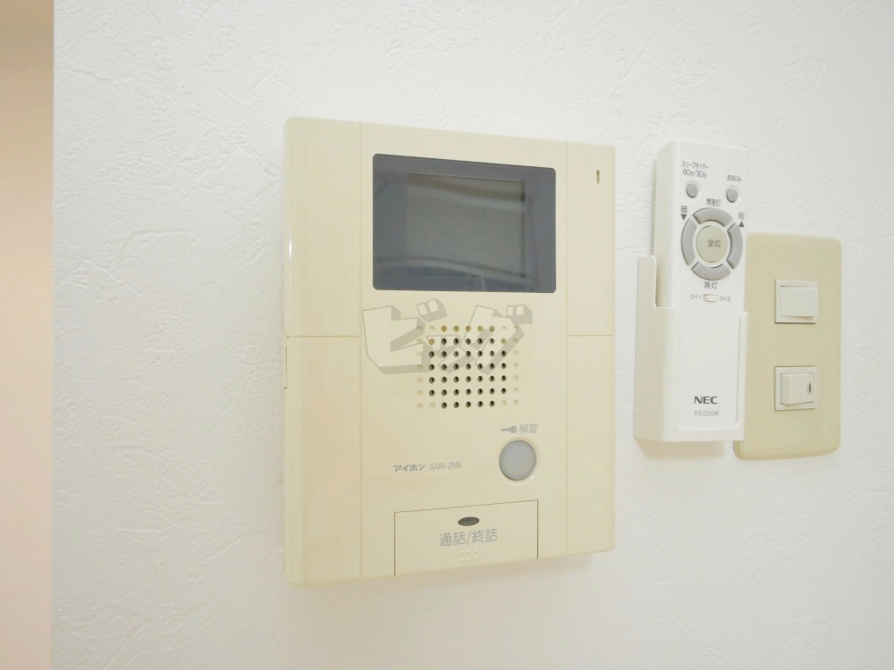 インターホン