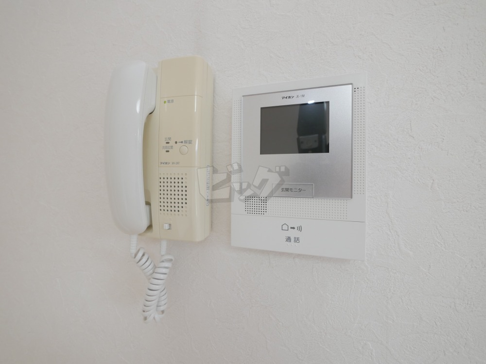 インターホン