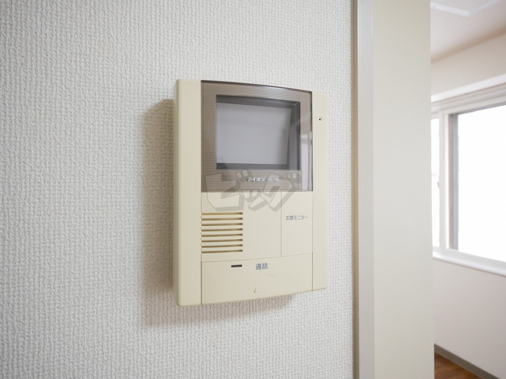 インターホン
