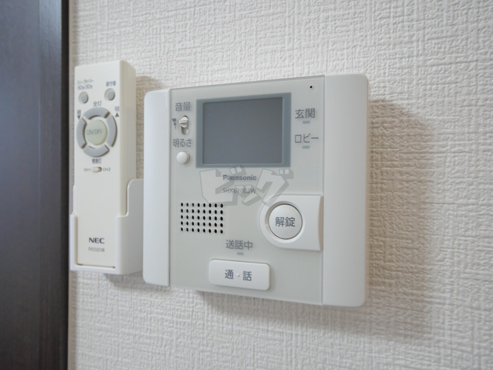 インターホン