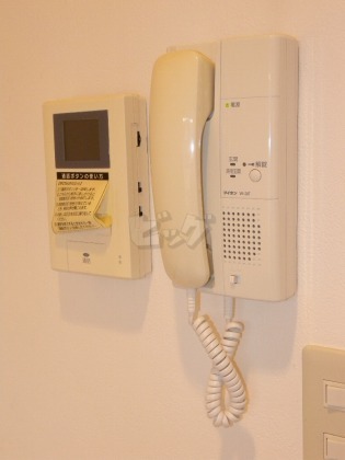 インターホン