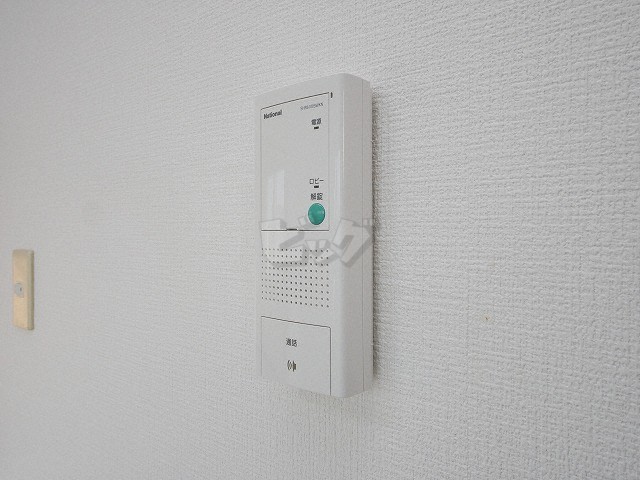 インターホン