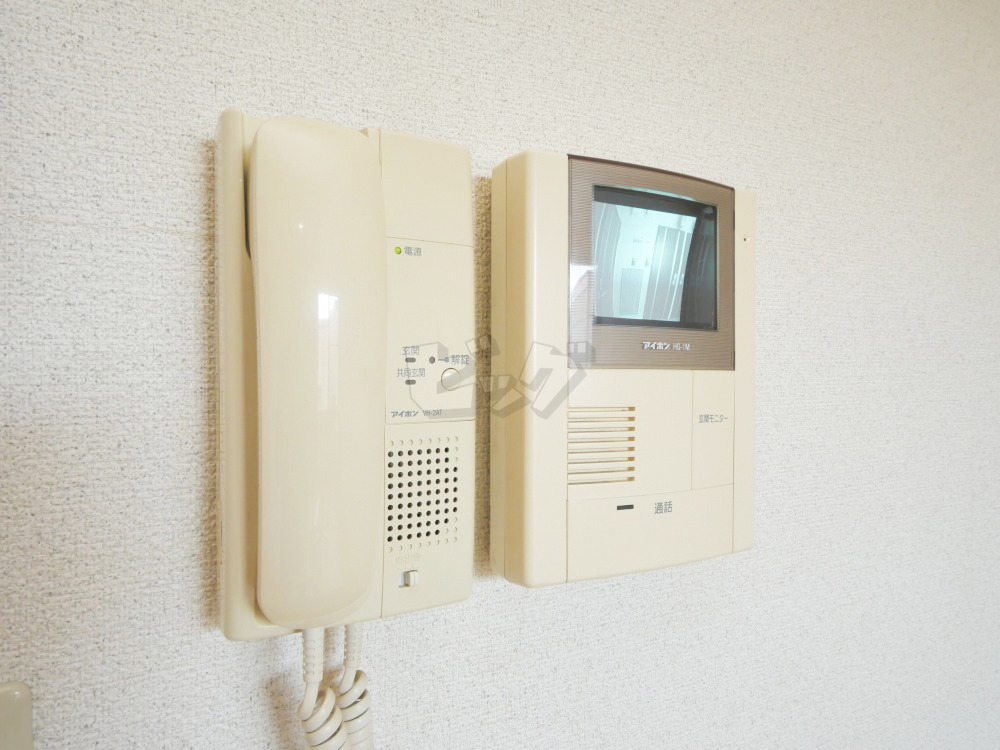 インターホン