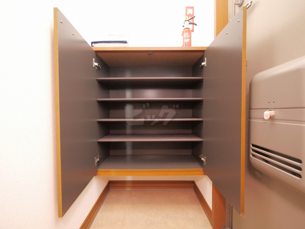 玄関収納