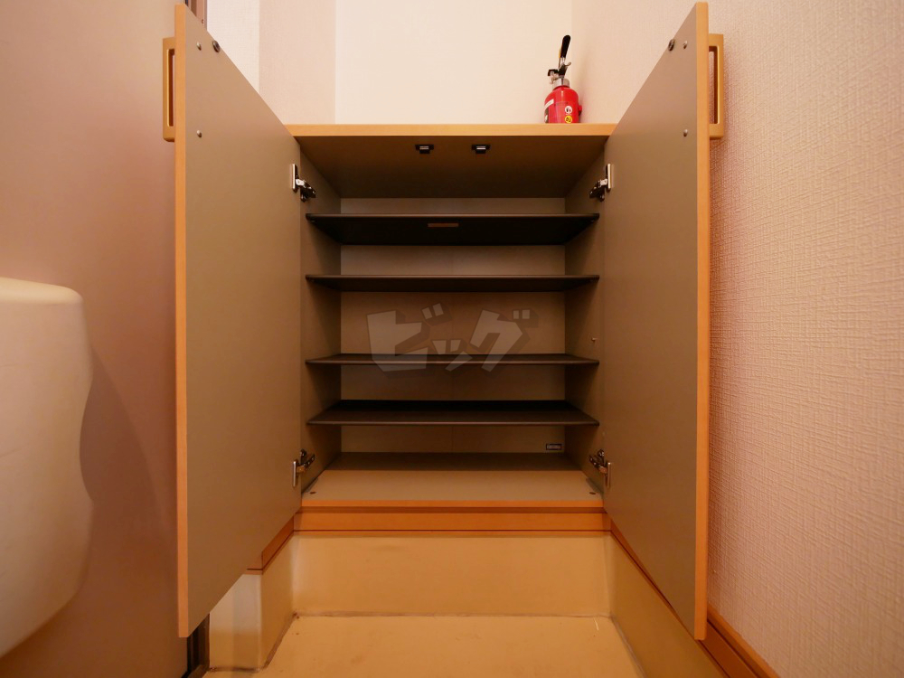 玄関収納