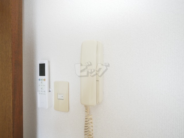 インターホン