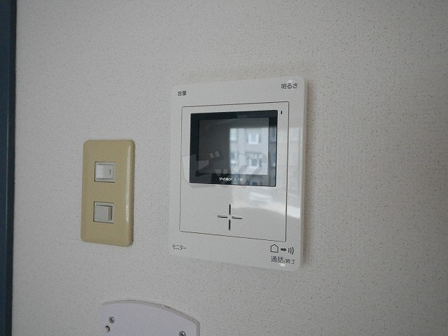 インターホン