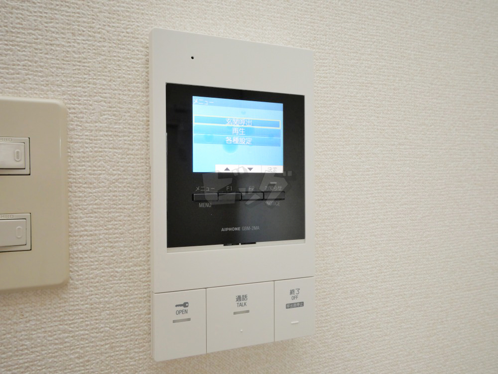 インターホン