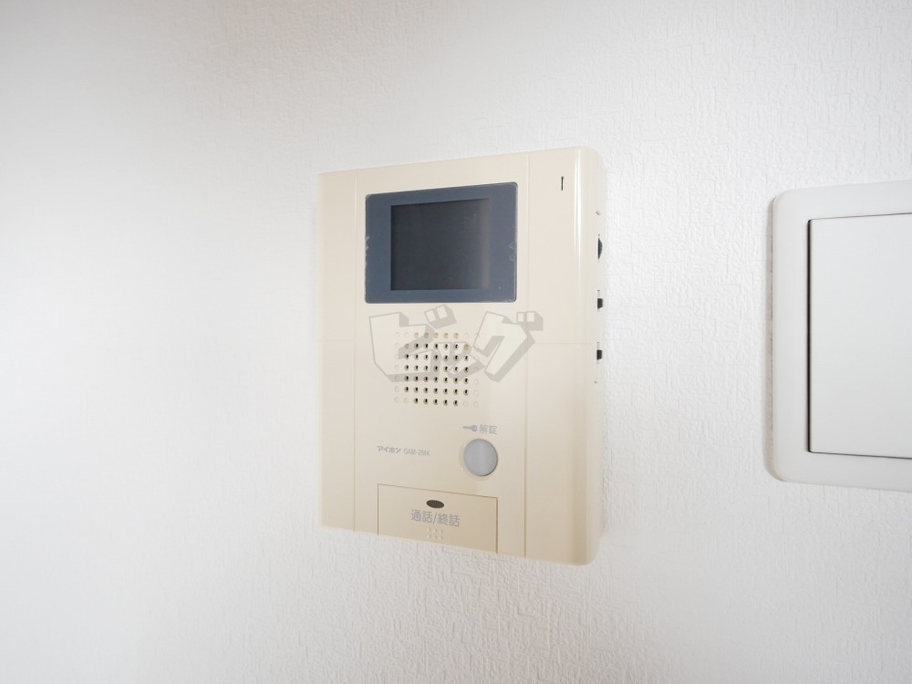 インターホン