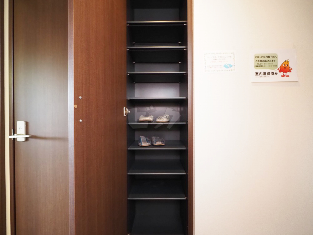 玄関収納