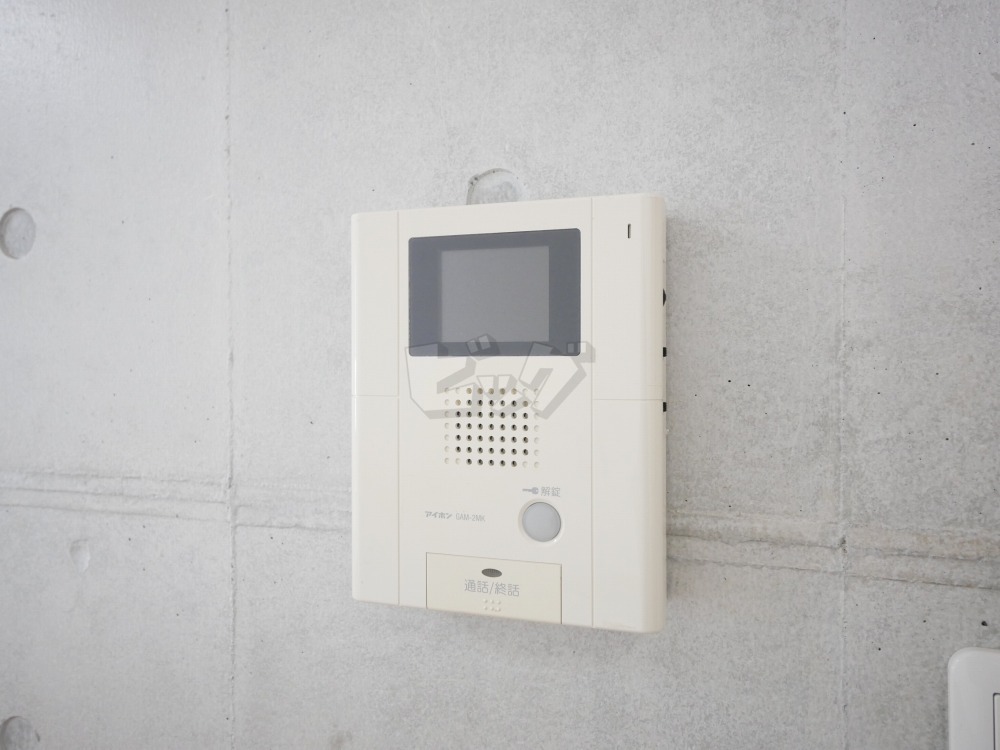 インターホン