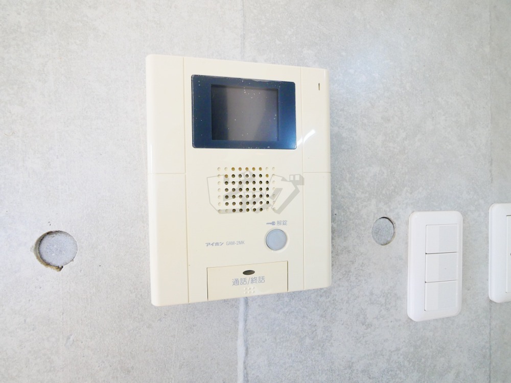 インターホン