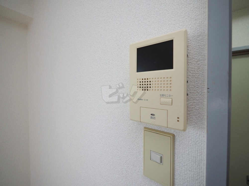 インターホン