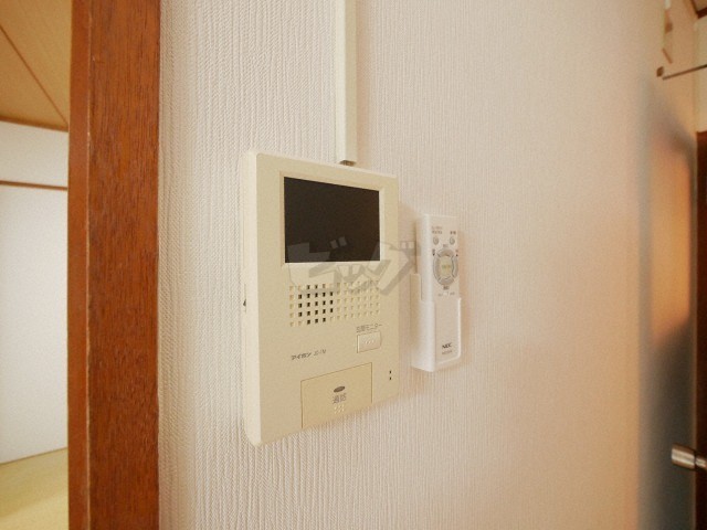 インターホン