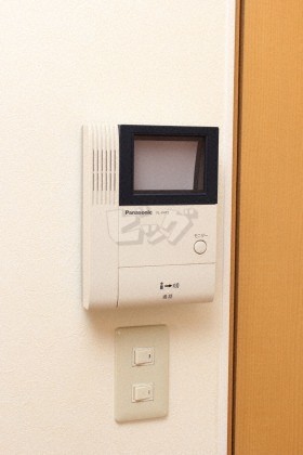 インターホン