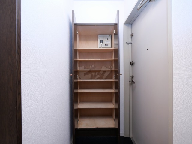 玄関収納