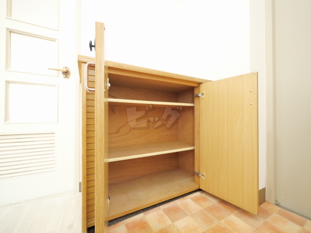 玄関収納