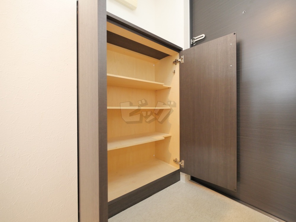 玄関収納
