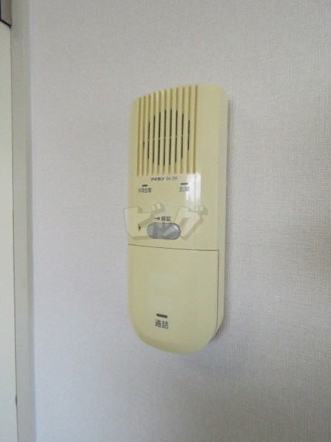 インターホン