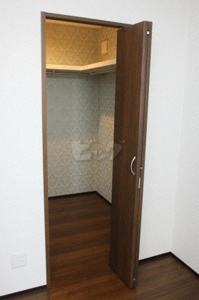 ウォークインクローゼット