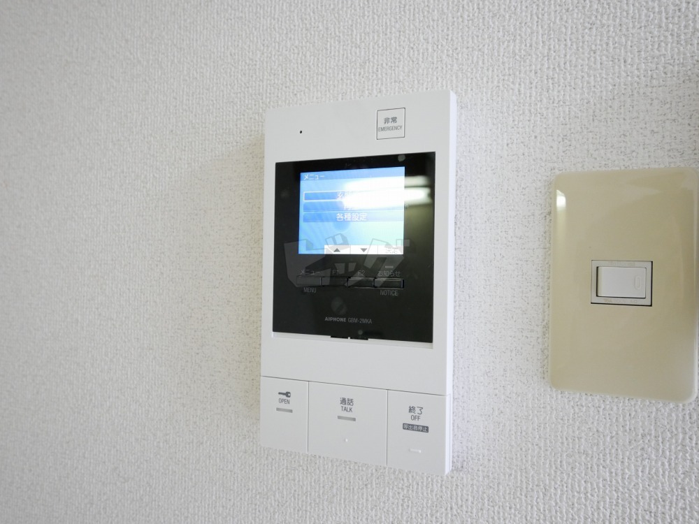インターホン