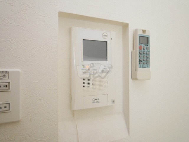 インターホン