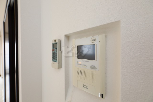 インターホン