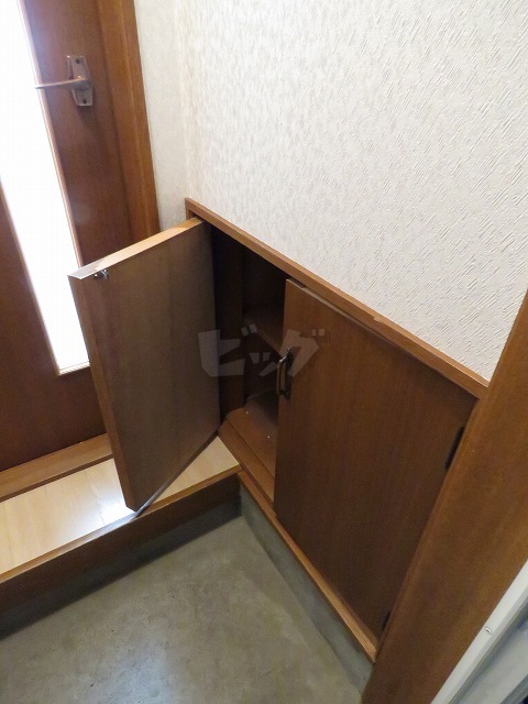 玄関収納