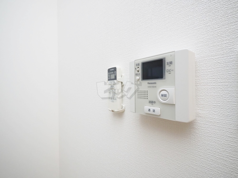 インターホン