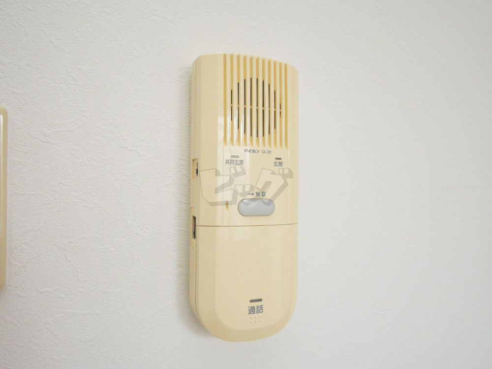インターホン