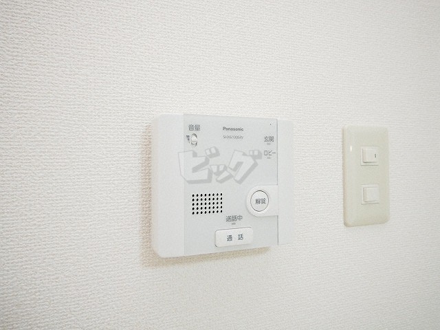 インターホン