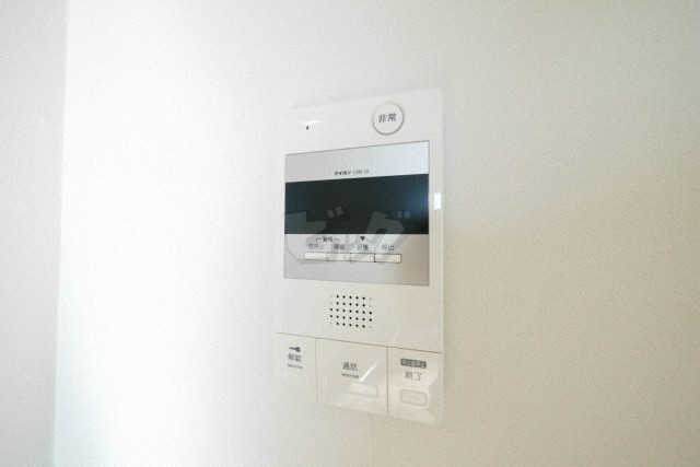 インターホン