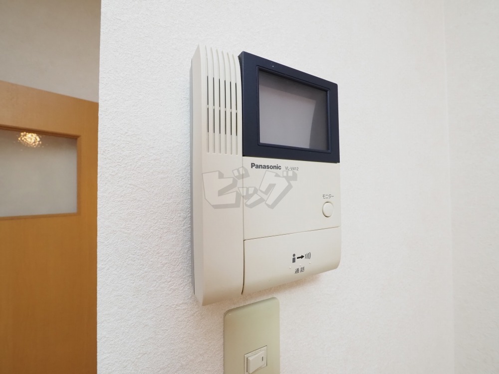 インターホン