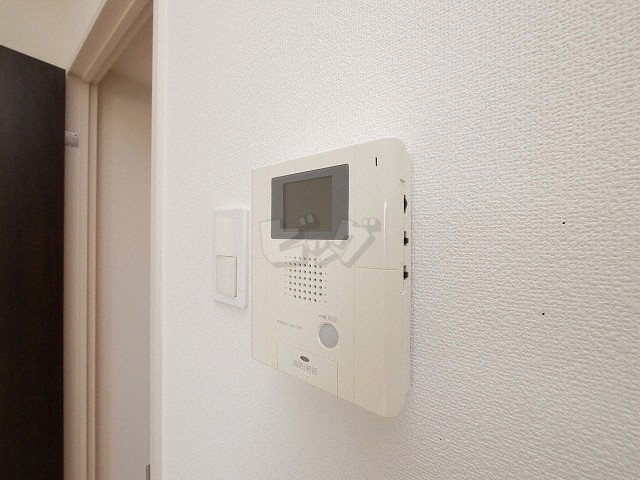 インターホン