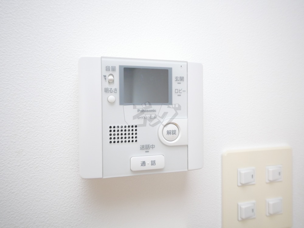 インターホン