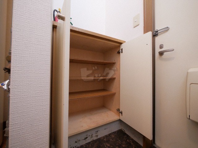 玄関収納