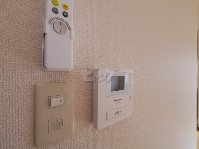 インターホン