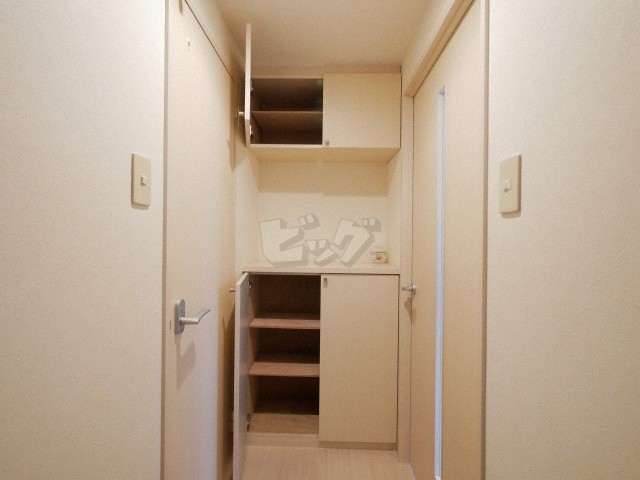玄関収納