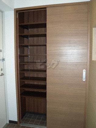 玄関収納