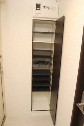 玄関収納