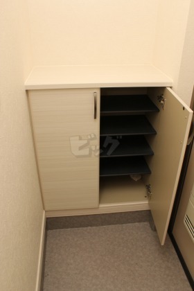 玄関収納