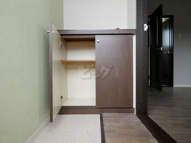 玄関収納