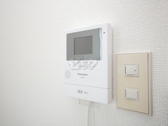 インターホン
