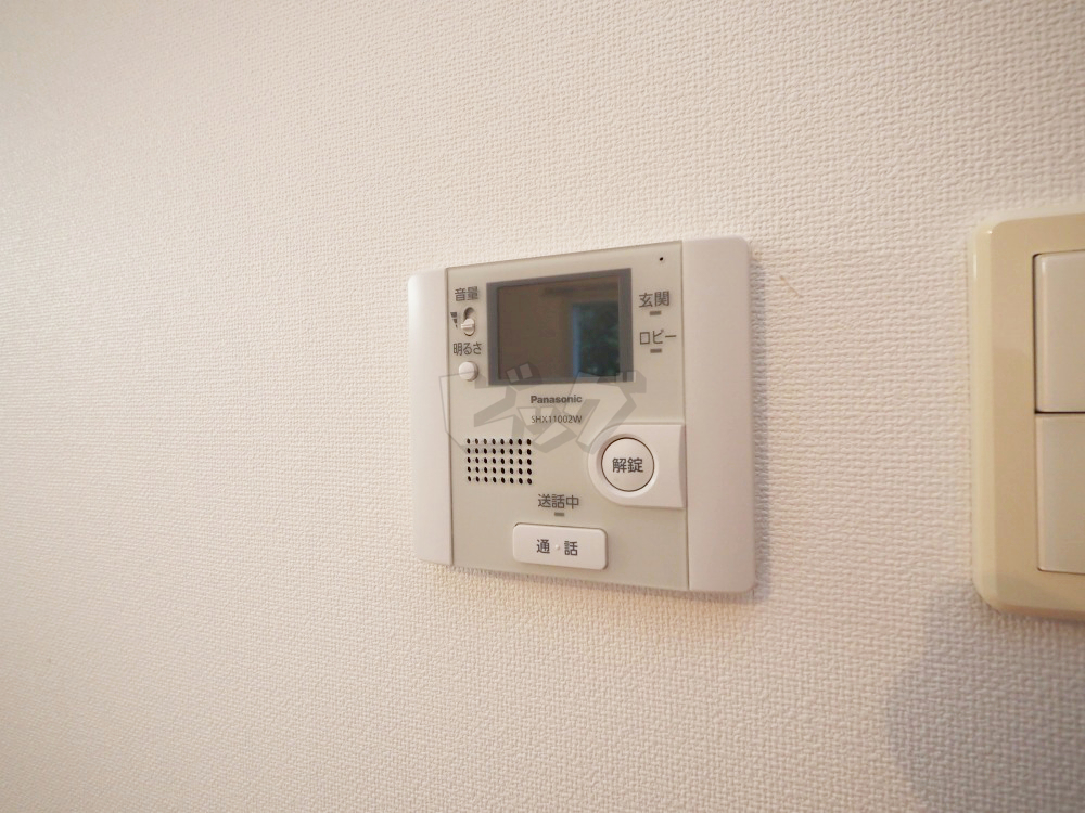 インターホン