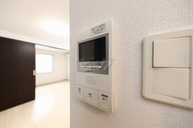 インターホン