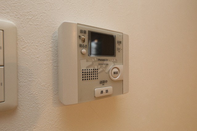 インターホン