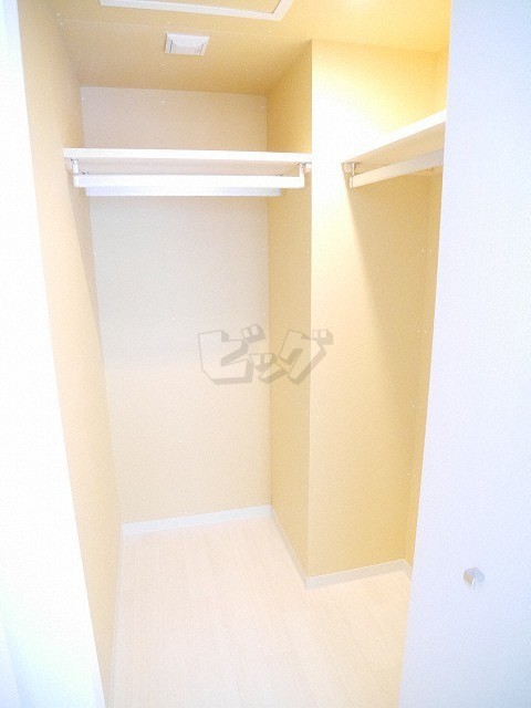 ウォークインクローゼット