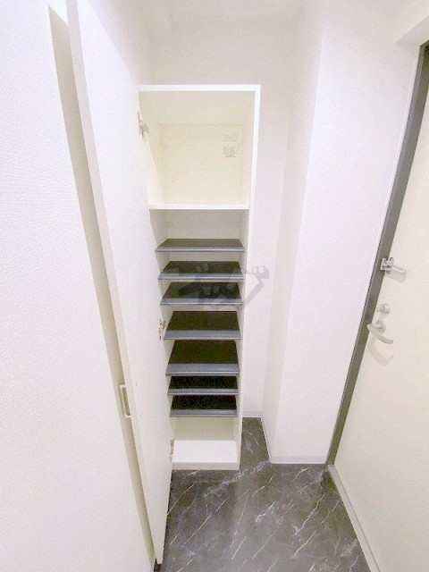 玄関収納