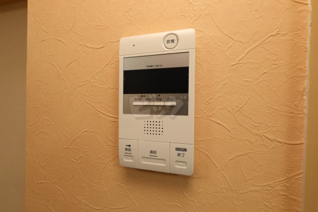 インターホン